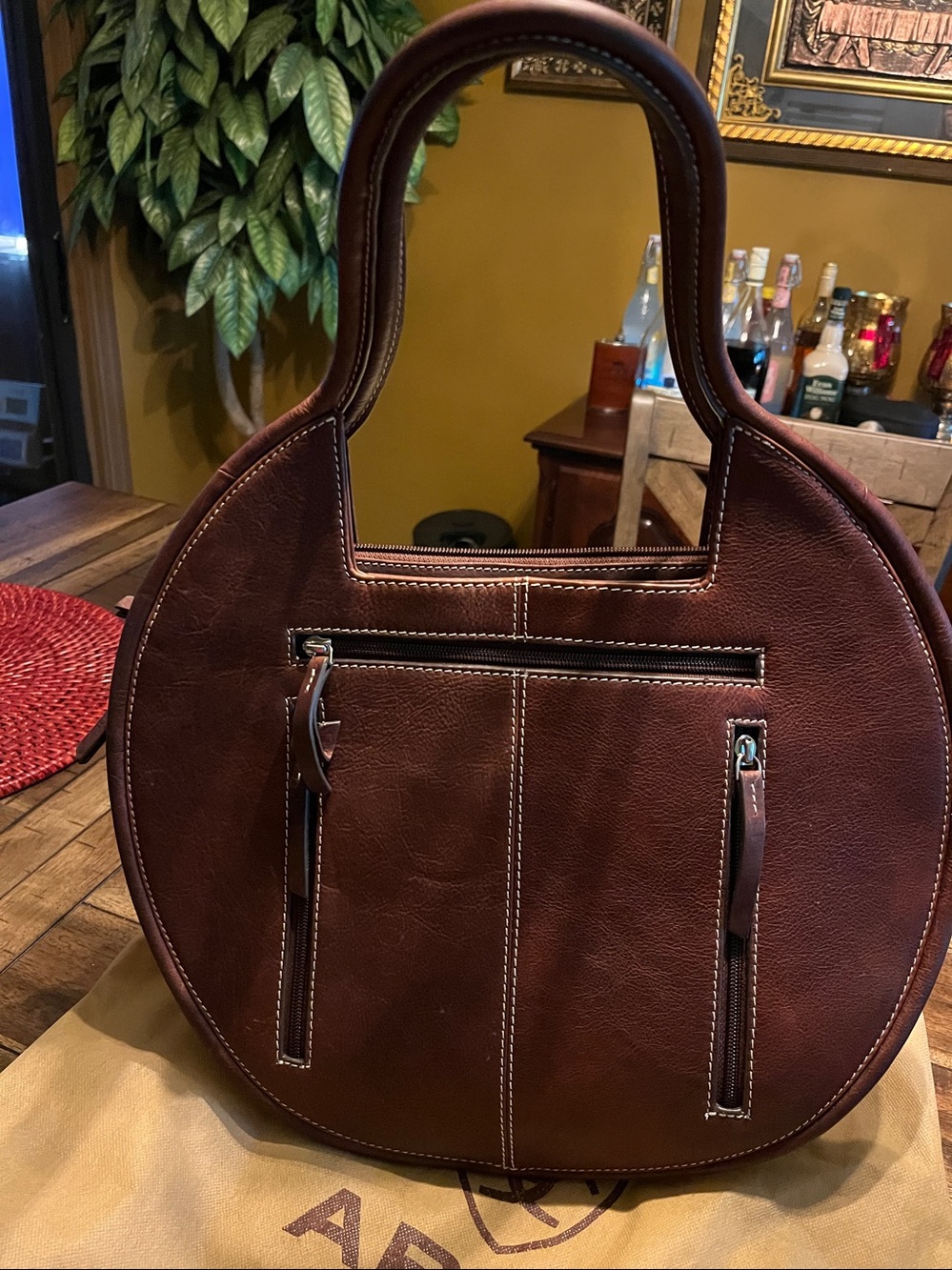 Ariat Dark Brown Round Leather Shoulder Bag - Picture 4 of 8